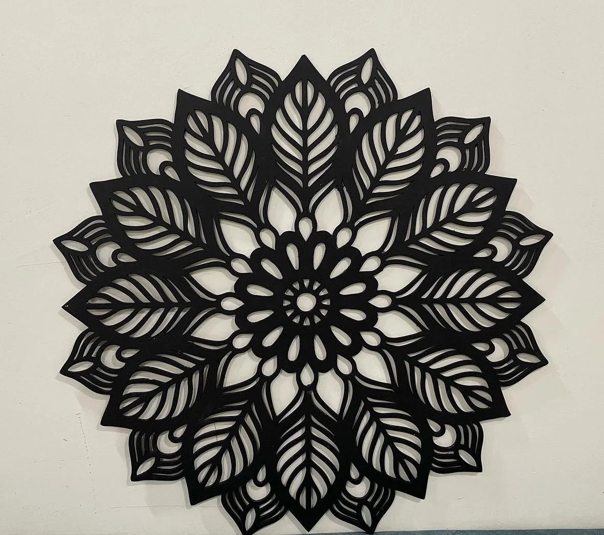 Pre Marked Leaf Design Mandala