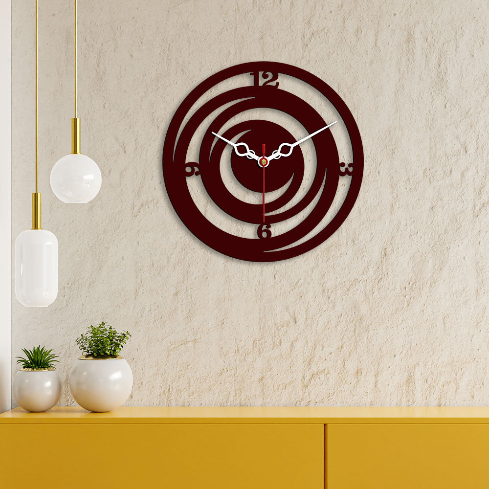 Circle Loops Shape Design Wooden Wall Clock