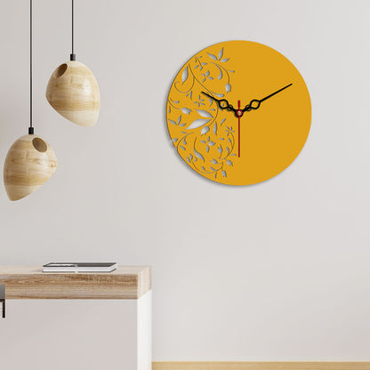 Floral Pattern Shape Design Wooden Wall Clock