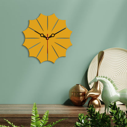 Leaf Shape Design Wooden Wall Clock