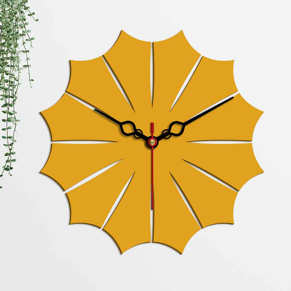 Leaf Shape Design Wooden Wall Clock - Graham Decors