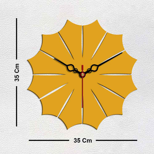 Leaf Shape Design Wooden Wall Clock